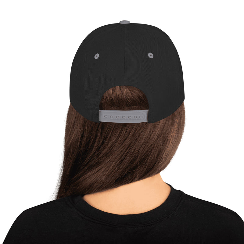 Customized Classic Snapback Baseball Cap - Fashionable Unisex Urban Athletic Wear